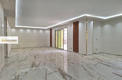 Apartment - 3 Bedrooms - 3 Bathrooms for sale in Asmaa Fahmy St. - Ard El Golf - Heliopolis - Masr El Gedida - Cairo