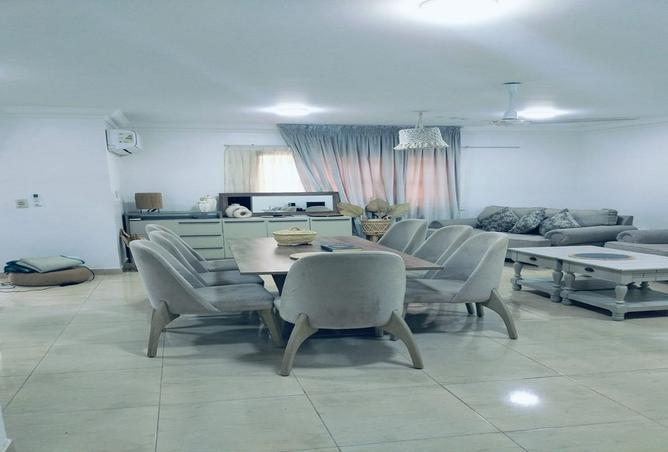 8070915 - Property Image 3