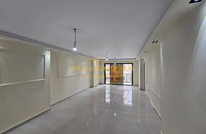 شقة - 3 غرف نوم - 1 حمام للايجار في فالوري انطونيادس - سموحة - حي شرق - الاسكندرية