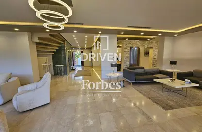 فيلا - 6 غرف نوم - 6 حمامات للبيع في جييرا - الحي الثالث عشر - الشيخ زايد - الجيزة