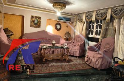 Apartment - 3 Bedrooms - 2 Bathrooms for sale in Al Mohandes Ehab Ezzat St. - 9th Zone - Nasr City - Cairo