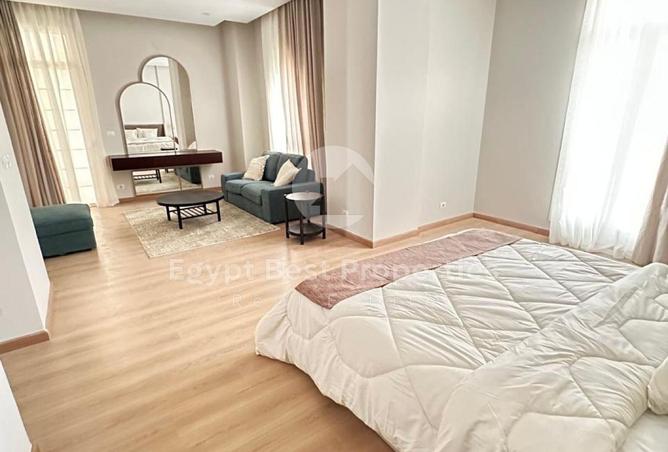 8198018 - Property Image 2