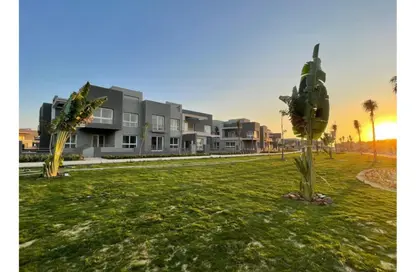 Townhouse - 4 Bedrooms - 4 Bathrooms for sale in Kayan - Sheikh Zayed Compounds - Sheikh Zayed City - Giza