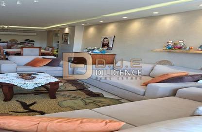 Apartment - 3 Bedrooms - 2 Bathrooms for sale in Makram Ebeid St. - 6th Zone - Nasr City - Cairo