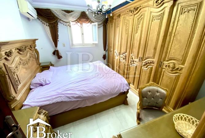 8218021 - Property Image 3