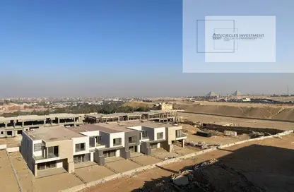 Townhouse - 3 Bedrooms - 3 Bathrooms for sale in Hadaba - Fayoum Desert road - 6 October City - Giza