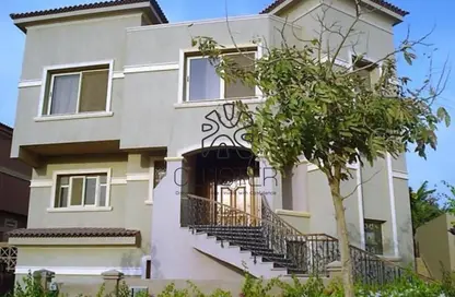 Villa - 5 Bedrooms - 4 Bathrooms for sale in Lake View - 5th Settlement Compounds - The 5th Settlement - New Cairo City - Cairo