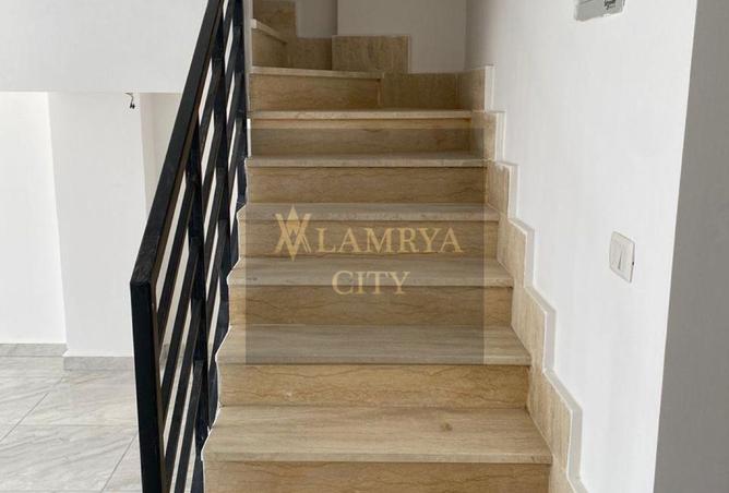 8453288 - Property Image 3