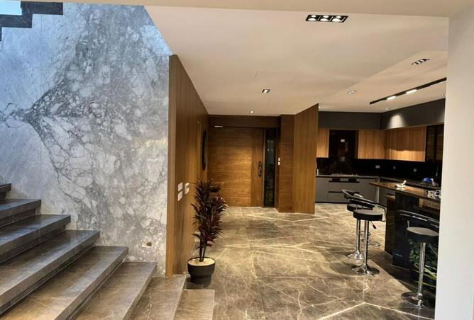 8397918 - Property Main Image