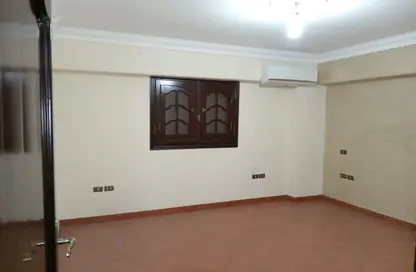 Office Space - Studio - 2 Bathrooms for rent in Abbas Al Akkad St. - 1st Zone - Nasr City - Cairo