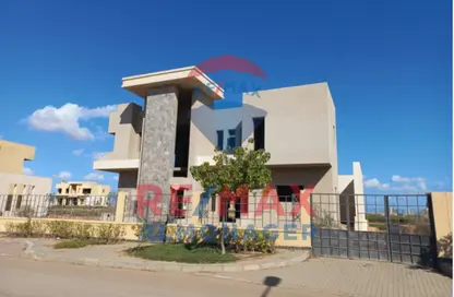 فيلا - 3 غرف نوم - 3 حمامات للبيع في ايفي - طريق مصر اسكندرية الصحراوي - الجيزة