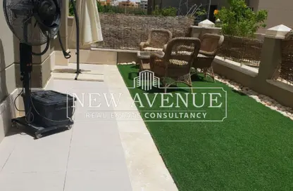 Apartment - Studio - 1 Bathroom for sale in Palm Hills Village Gate - South Investors Area - New Cairo City - Cairo