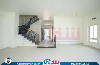 فيلا - 7 غرف نوم - 3 حمامات للبيع في سموحة الجديدة - سموحة - حي شرق - الاسكندرية