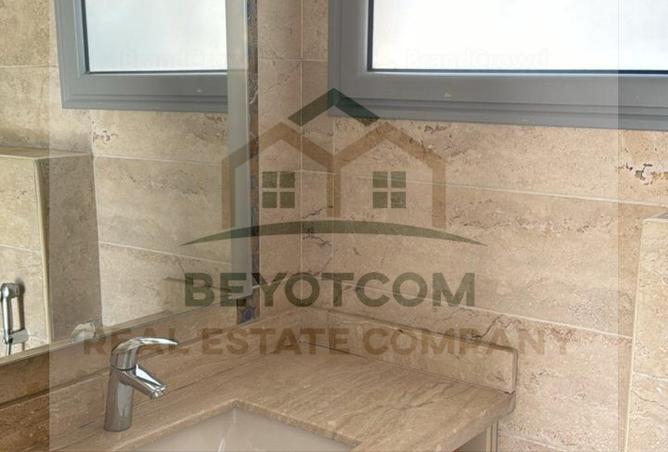 8032682 - Property Image 2