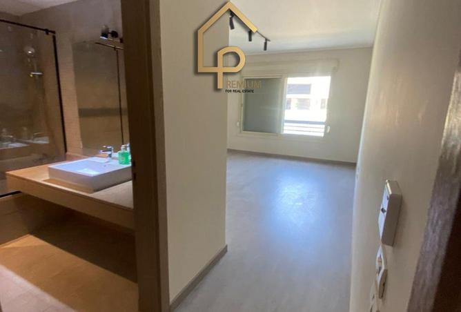 8193416 - Property Image 3