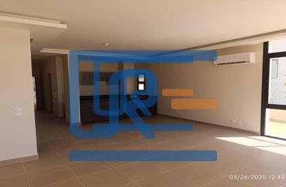 Villa - 5 Bedrooms - 4 Bathrooms for sale in Azha - Al Ain Al Sokhna - Suez