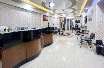 Apartment - 3 Bedrooms - 1 Bathroom for sale in Amr Al Nogomi St. - Sidi Beshr - Hay Awal El Montazah - Alexandria