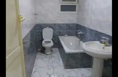 Apartment - 3 Bedrooms - 1 Bathroom for sale in Al Hosary - 6 October City - Giza