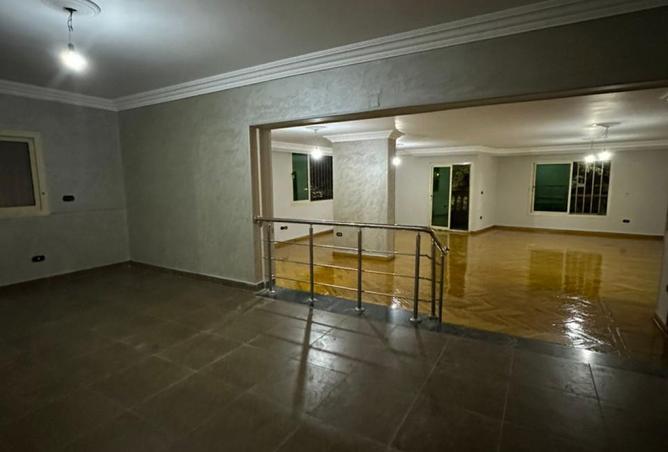 8061363 - Property Image 2
