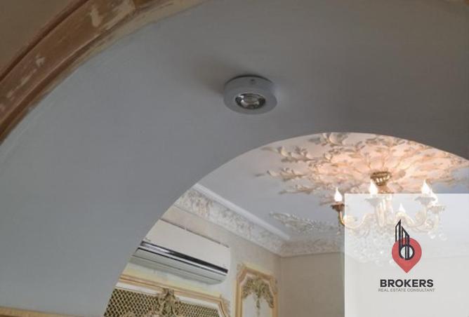 8313608 - Property Image 2