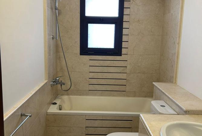 8403083 - Property Image 2