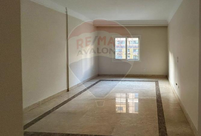 8106423 - Property Main Image