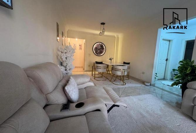 8146009 - Property Image 3