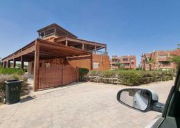 Villa - 5 bedrooms for للبيع in Marina Wadi Degla - Al Ain Al Sokhna - Suez