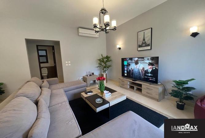 8328417 - Property Image 2