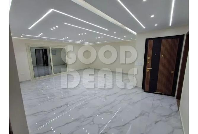 8520060 - Property Image 3