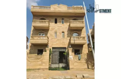 Apartment - 3 Bedrooms - 2 Bathrooms for sale in 7th District - Shorouk City - Cairo