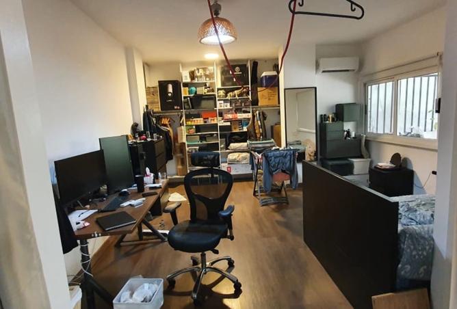 8064542 - Property Image 2