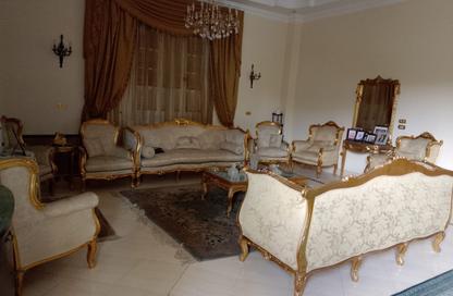 Villa - 4 Bedrooms - 3 Bathrooms for sale in Street 17 - District 1 - The 5th Settlement - New Cairo City - Cairo