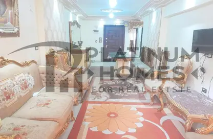 Apartment - 3 Bedrooms - 1 Bathroom for sale in Farouk Abdel Wahab St. - Miami - Hay Awal El Montazah - Alexandria