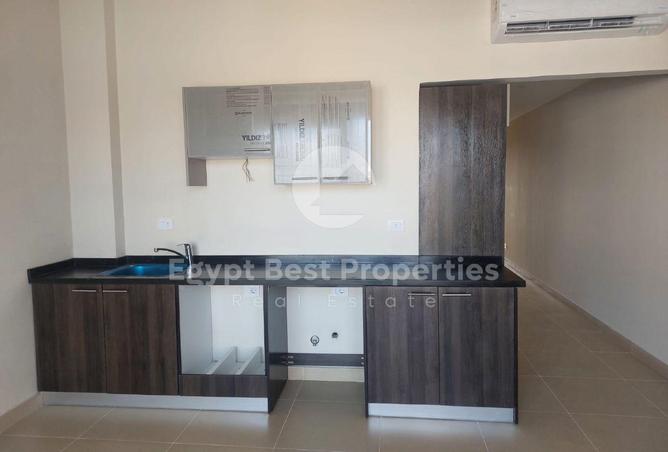 8414405 - Property Image 3