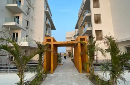 Apartment - 2 Bedrooms - 2 Bathrooms for sale in Mountain View iCity October - 6 October Compounds - 6 October City - Giza