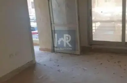 Apartment - 3 Bedrooms - 1 Bathroom for sale in El Koronfel - The 5th Settlement - New Cairo City - Cairo