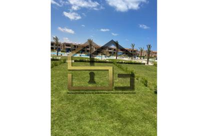 Chalet - 2 Bedrooms - 2 Bathrooms for sale in La Vista Bay - La Vista - Qesm Ad Dabaah - North Coast