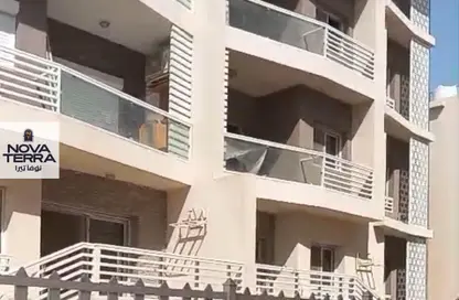 Apartment - 7 Bedrooms - 4 Bathrooms for sale in Al Khamayel city - Sheikh Zayed Compounds - Sheikh Zayed City - Giza