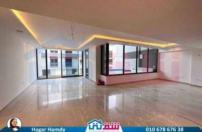Villa - 5 Bedrooms - 3 Bathrooms for sale in Sky line - Smouha - Hay Sharq - Alexandria