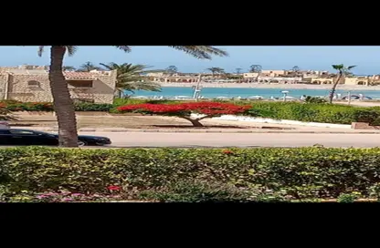 Chalet - 4 Bedrooms - 2 Bathrooms for rent in Marina 2 - Marina - Al Alamein - North Coast