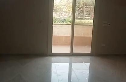شقة - 3 غرف نوم - 2 حمامات للايجار في حياتى ريزيدنس - المستثمرين الشمالية - مدينة القاهرة الجديدة - القاهرة