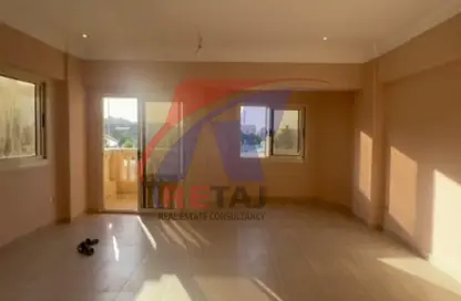 Apartment - 3 Bedrooms - 2 Bathrooms for rent in Naguib Al Rihani St. - Al Narges 7 - Al Narges - New Cairo City - Cairo