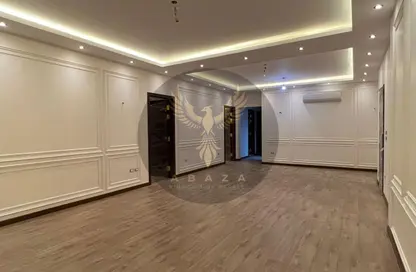 Apartment - 4 Bedrooms - 3 Bathrooms for rent in Lake View Residence - 5th Settlement Compounds - The 5th Settlement - New Cairo City - Cairo Apartment - 4 Bedrooms - 3 Bathrooms for rent in Lake View Residence - 5th Settlement Compounds - The 5th Settlement - New Cairo City - Cairo