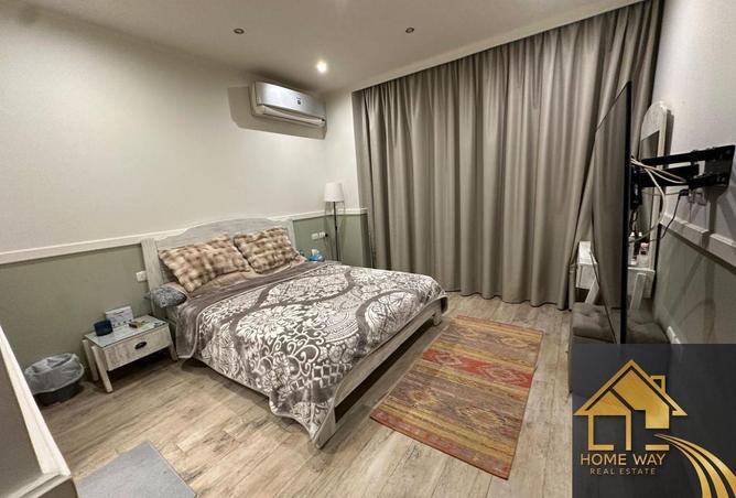 8182651 - Property Image 2