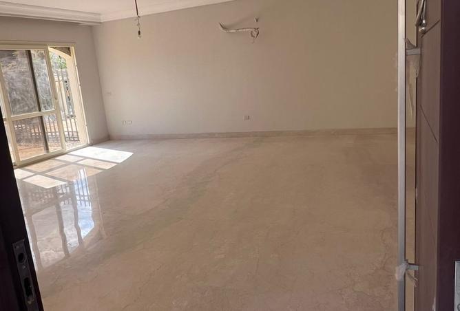 8001370 - Property Image 3