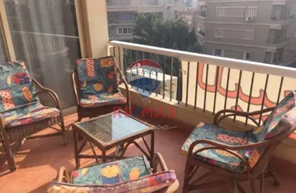 Apartment - 2 Bedrooms - 1 Bathroom for rent in Almaza St. - Almazah - Heliopolis - Masr El Gedida - Cairo