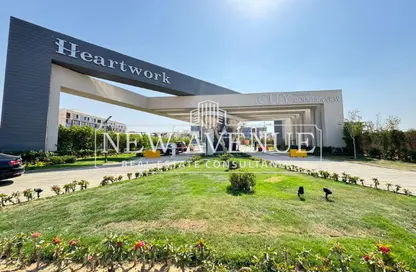 Office Space - Studio - 1 Bathroom for sale in Heartwork - The 5th Settlement - New Cairo City - Cairo