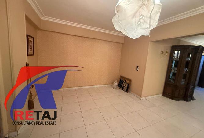 8529220 - Property Image 3