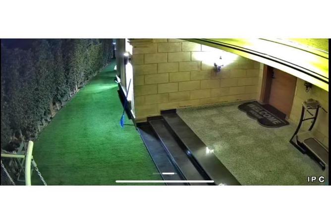 8137912 - Property Image 2